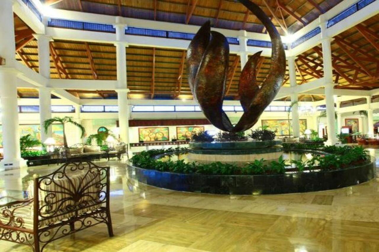 Bahia Principe Grand Bavaro Punta Cana Ngoại thất bức ảnh Lobby of the Hard Rock Hotel